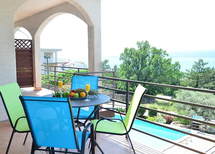 Lounger Apartment *