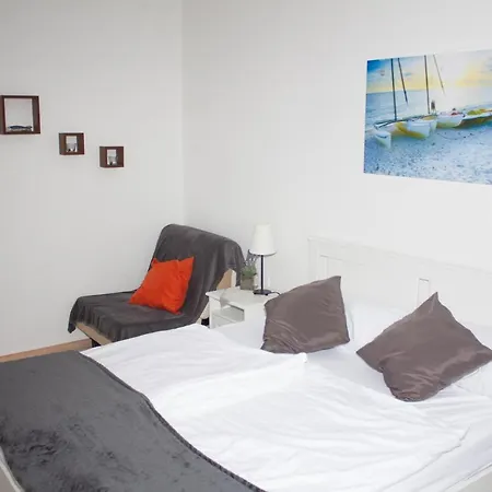 Lounger Apartment